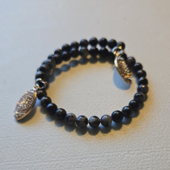 Magic Wire With Black Spiderweb Jasper 6mm With Football Chams Handmade A803 - Picture 1 of 4